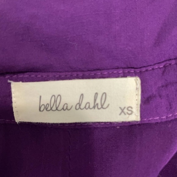 Bella Dahl Split Back Button Front Roll Tab Sleeve Purple Top Size XS - Picture 11 of 11
